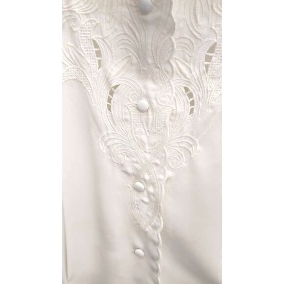 Vintage Mikado Blouse Cutouts Button Front White Cottage Fairy - Picture 3 of 6